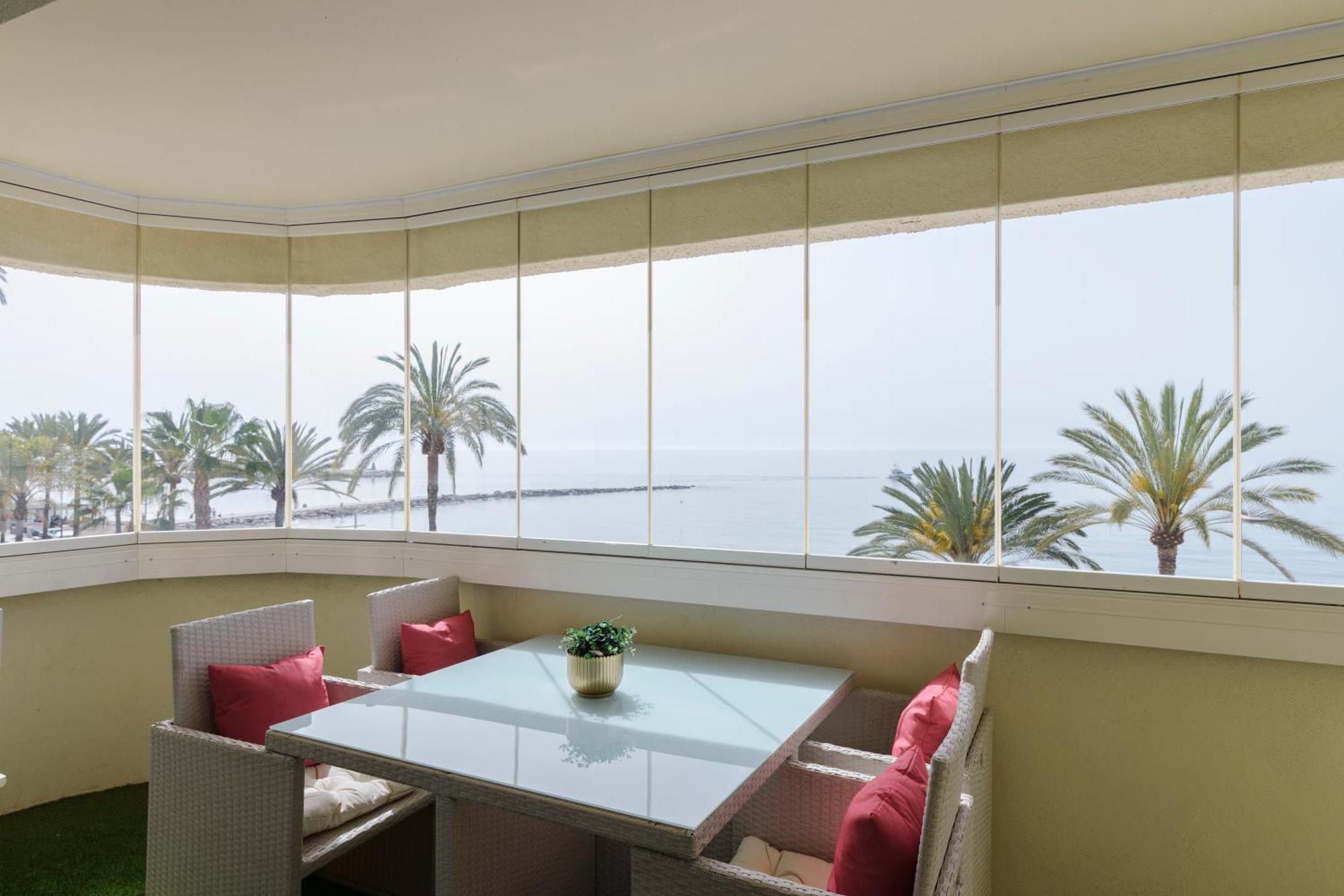 Sea Front Apartment In Marbella Center Exteriér fotografie