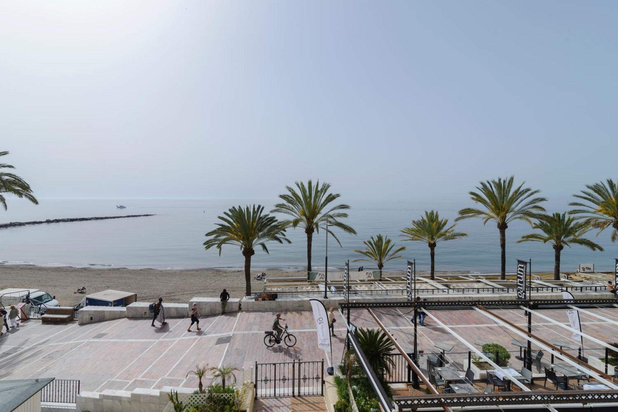 Sea Front Apartment In Marbella Center Exteriér fotografie